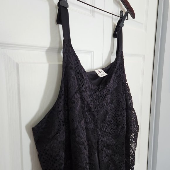 3x EUC DcD jeans brand lace tank - Picture 2 of 10